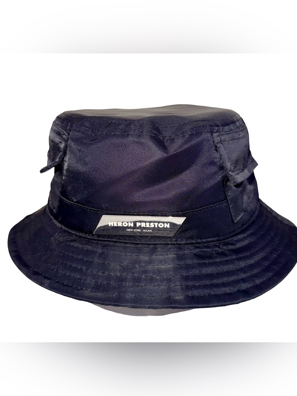 HERON PRESTON BLACK BUCKET HAT